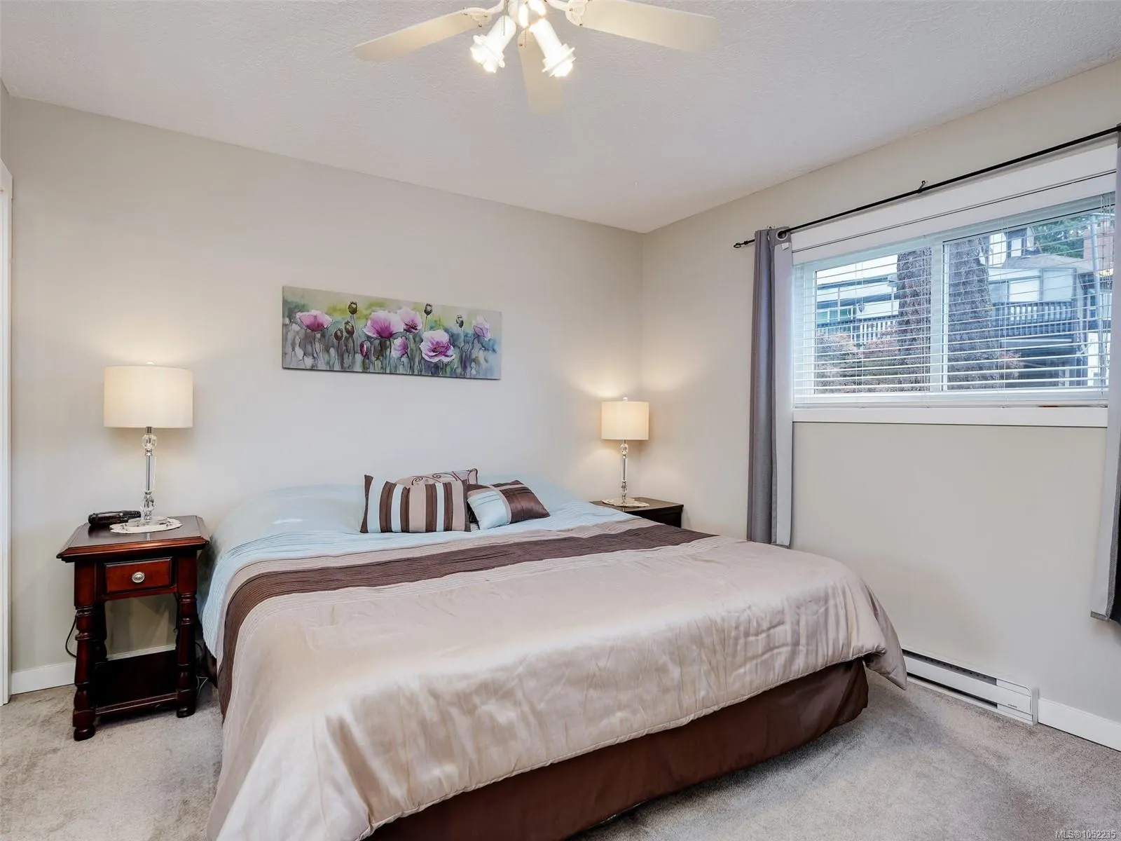 4207 Leaf Hill Green