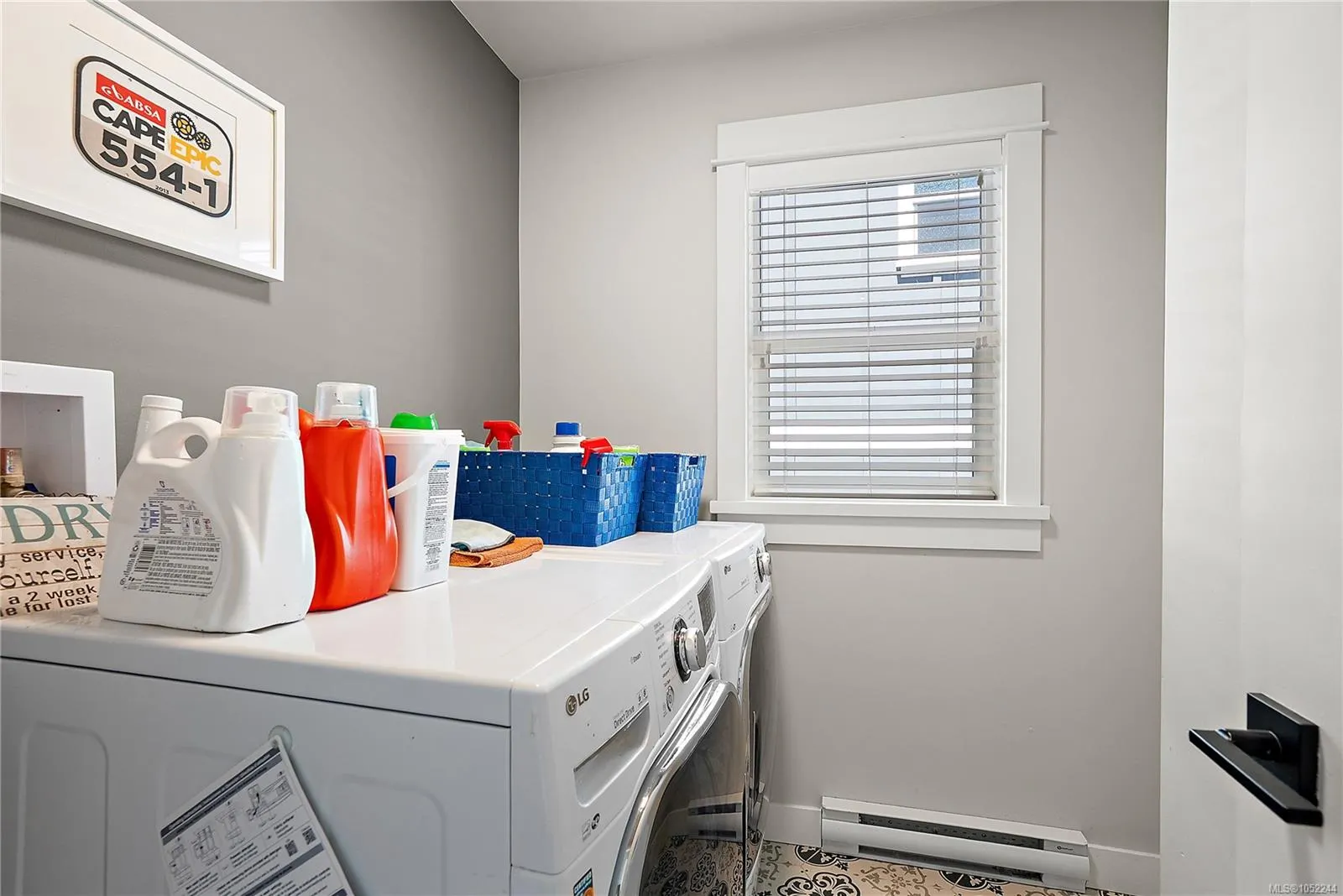 2331 Azurite Cres
