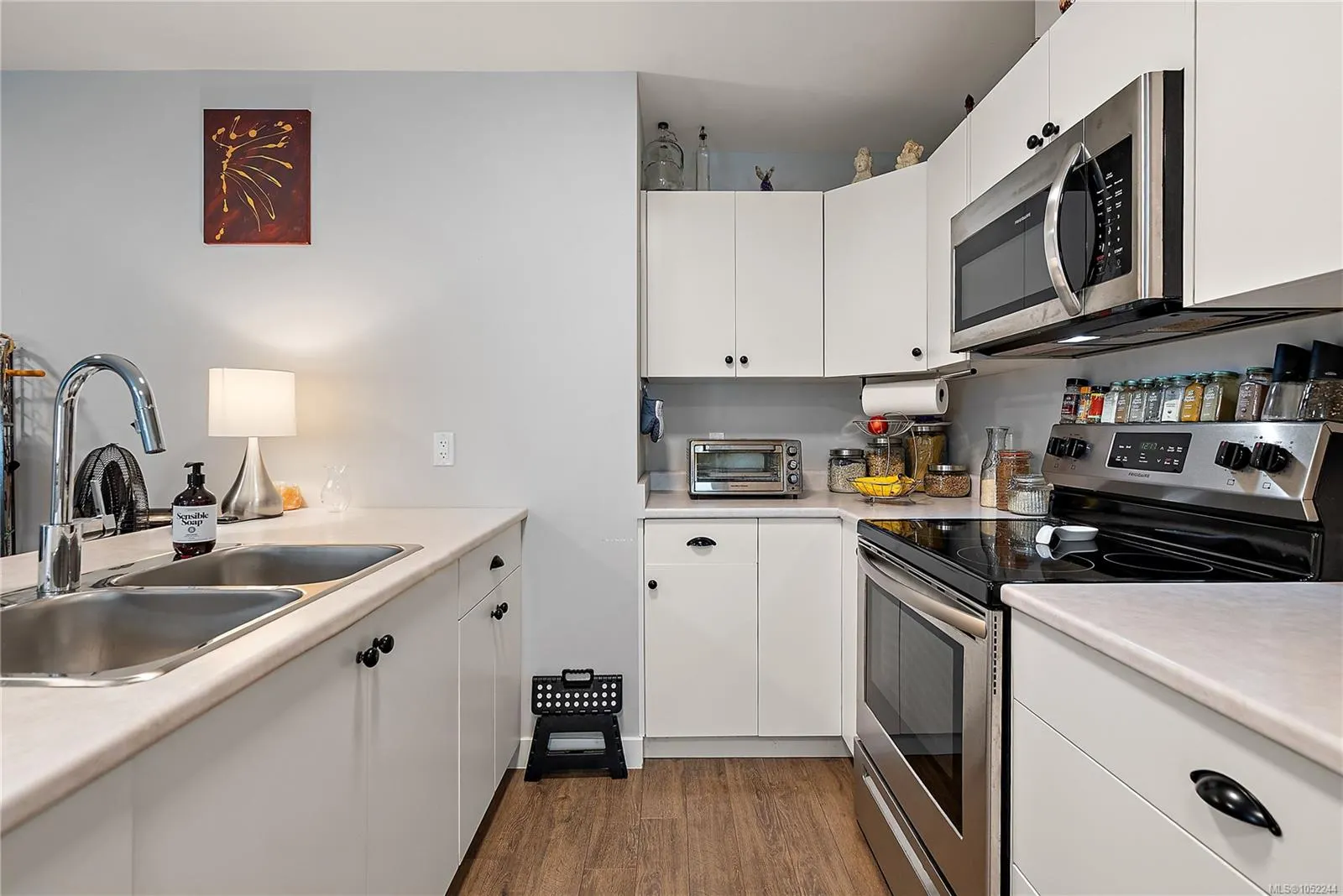 2331 Azurite Cres