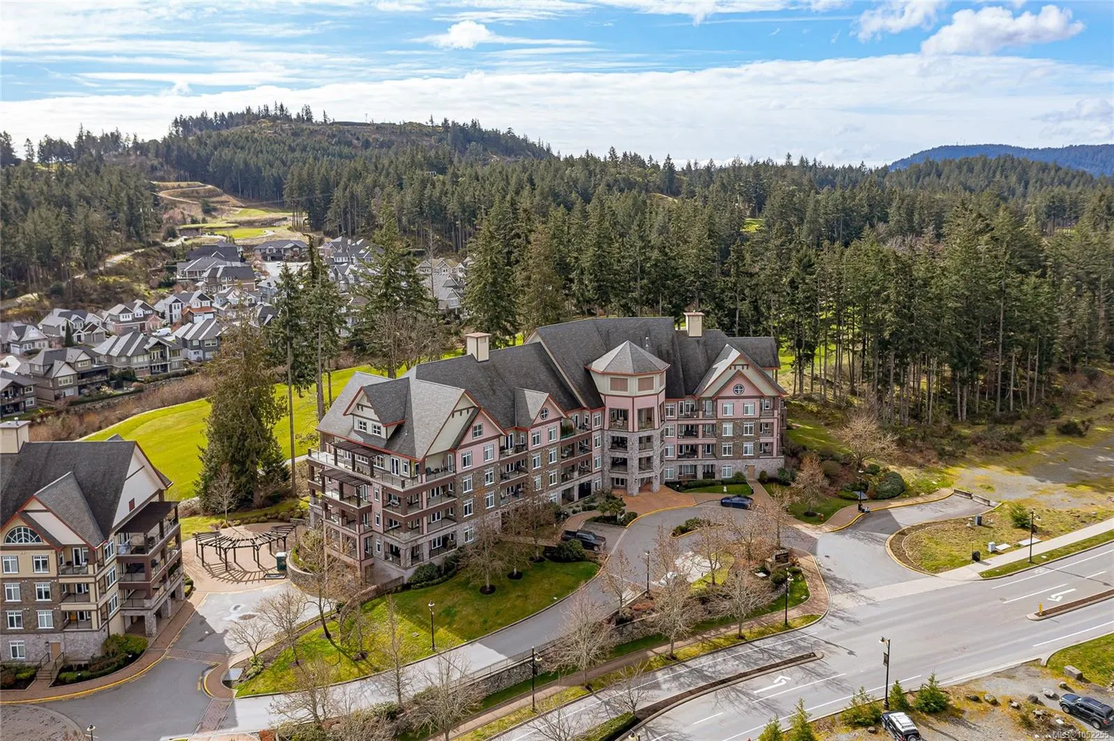 1395 Bear Mountain Pkwy