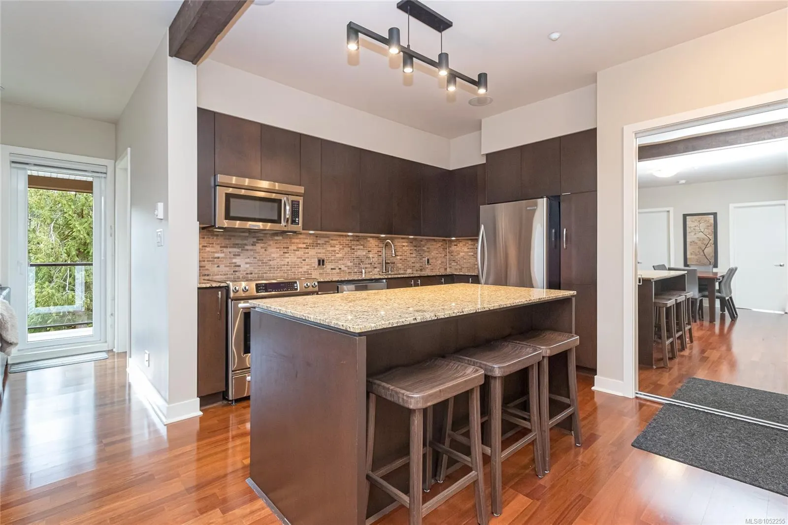 1395 Bear Mountain Pkwy