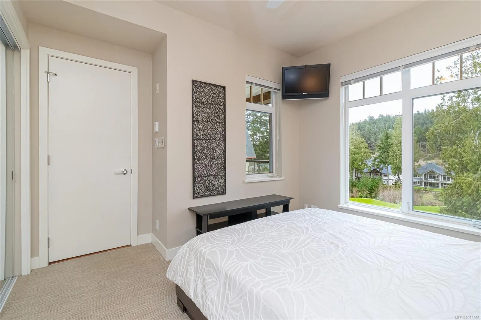 1395 Bear Mountain Pkwy