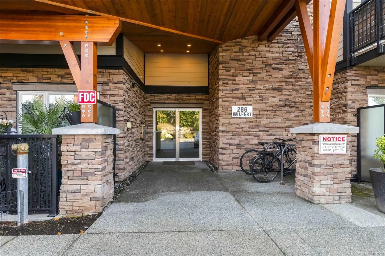 286 Wilfert Rd