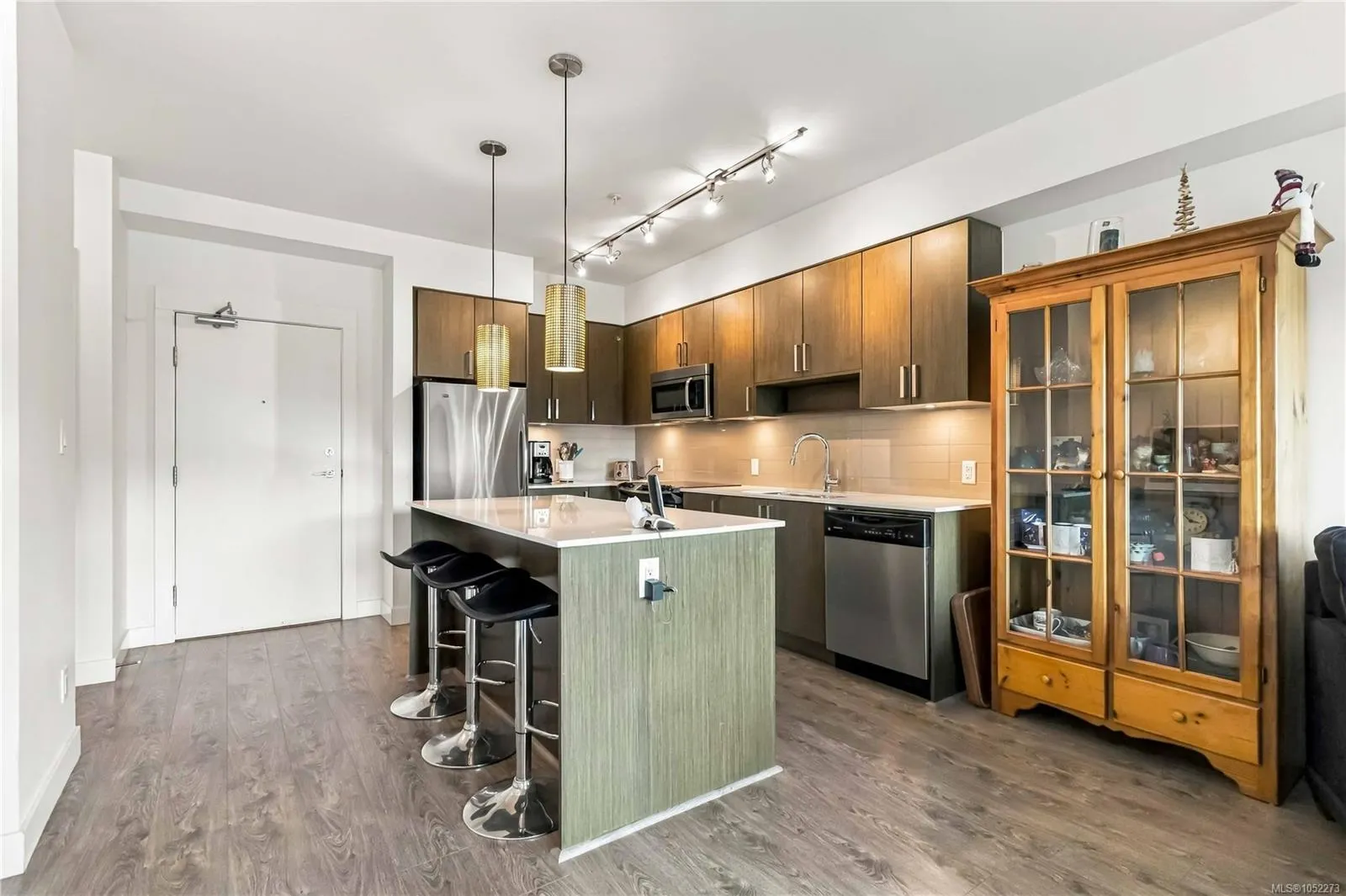 286 Wilfert Rd