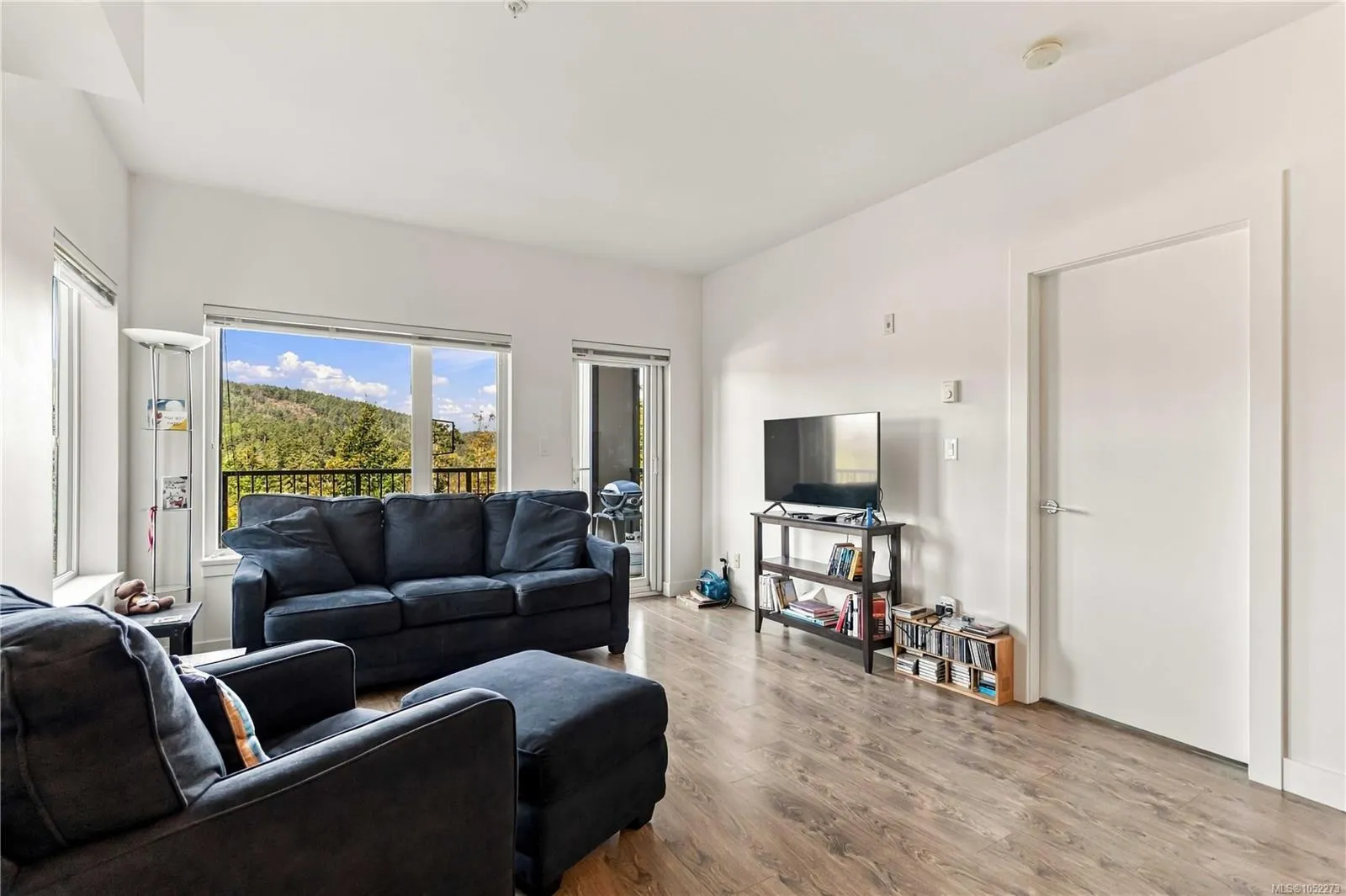 286 Wilfert Rd