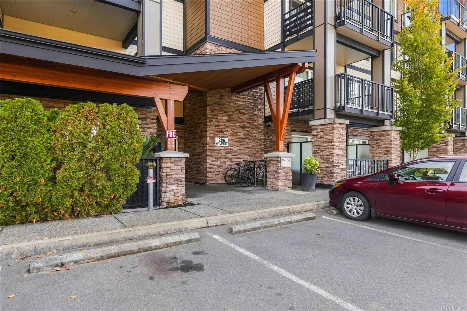 286 Wilfert Rd