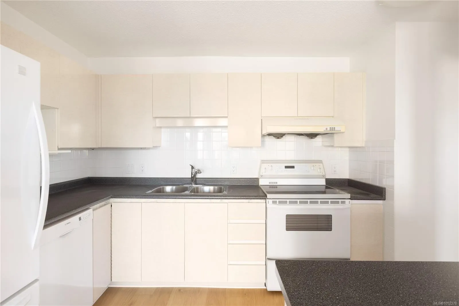 11 Cooperage Pl