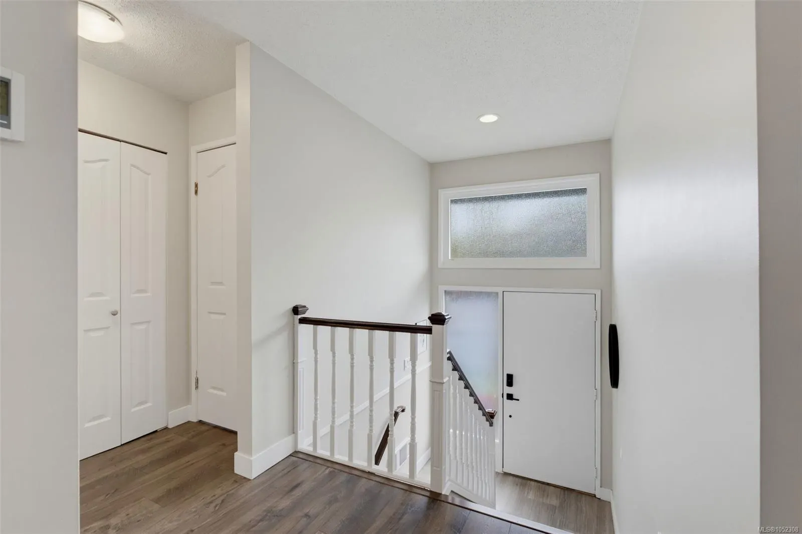 4391 Torquay Dr