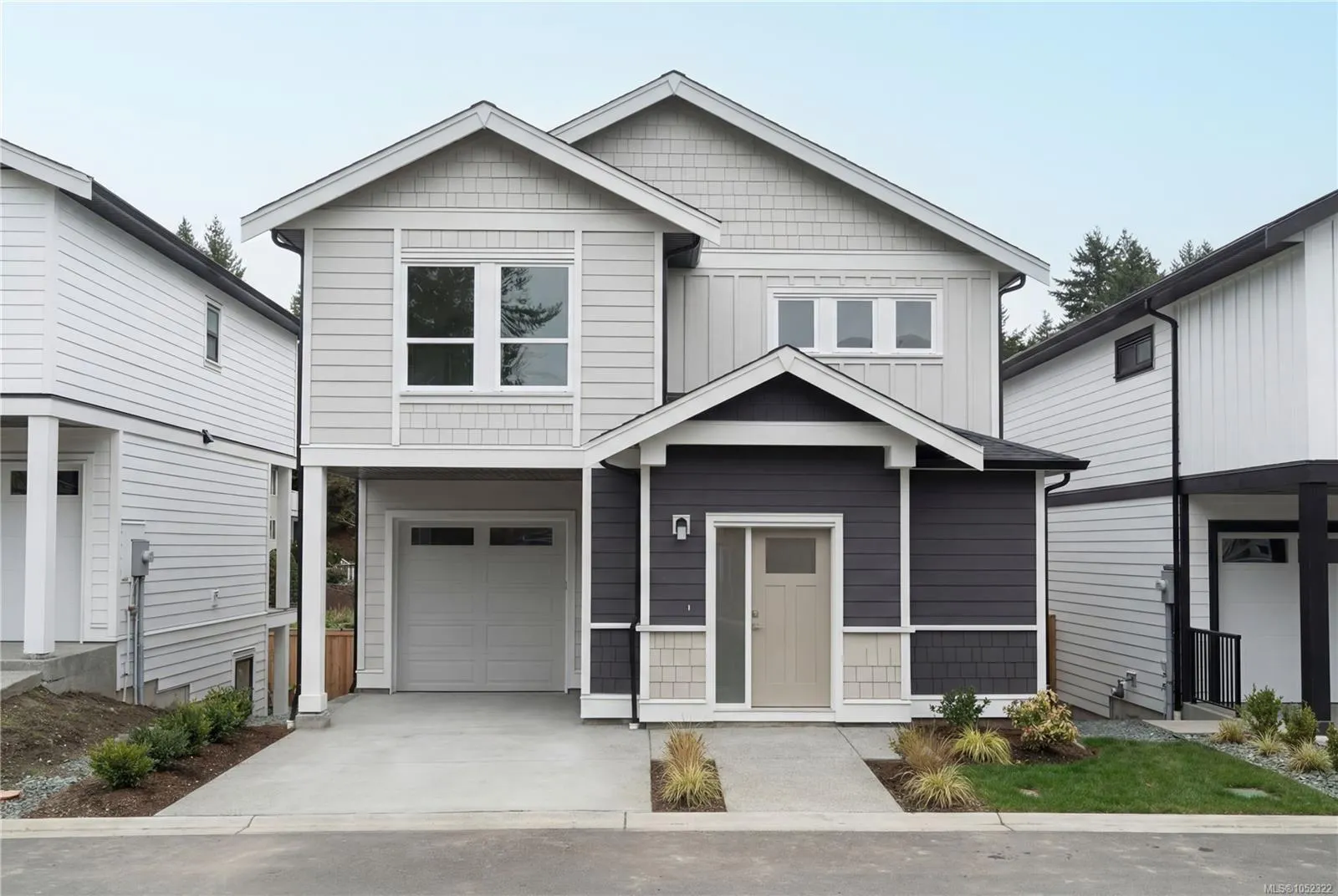 565 Belford Pl