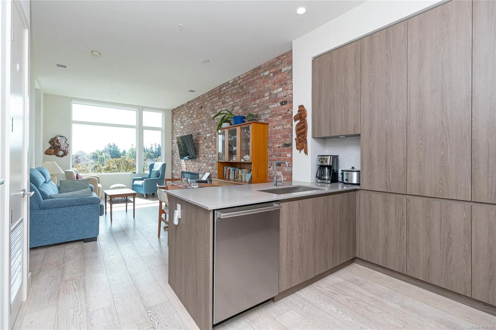 501 Park Pl