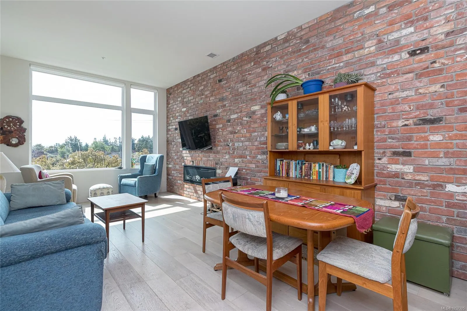 501 Park Pl