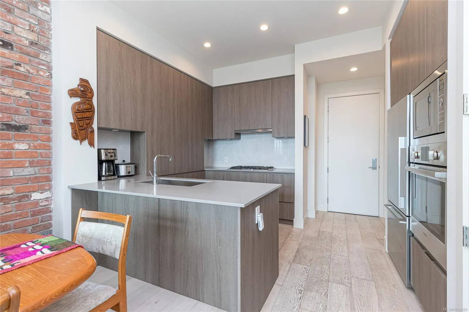 501 Park Pl