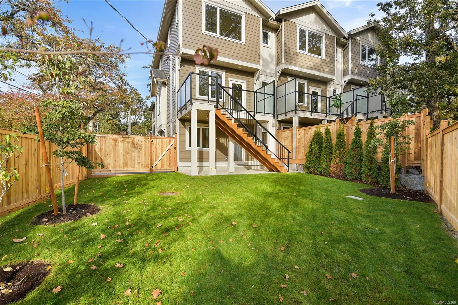 930 Falaise Cres