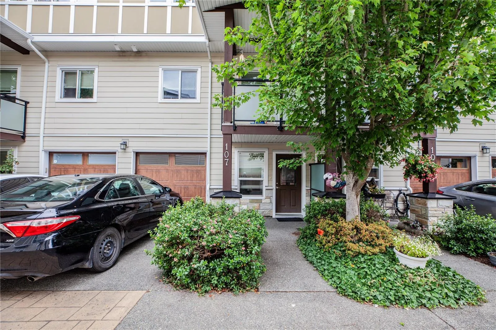 2889 Carlow Rd