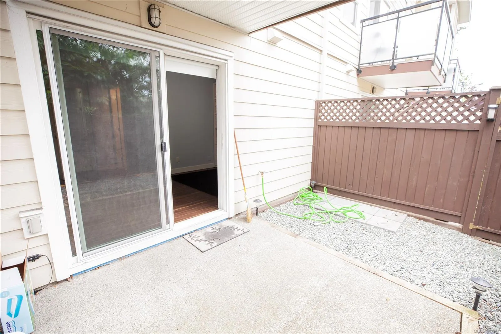 2889 Carlow Rd