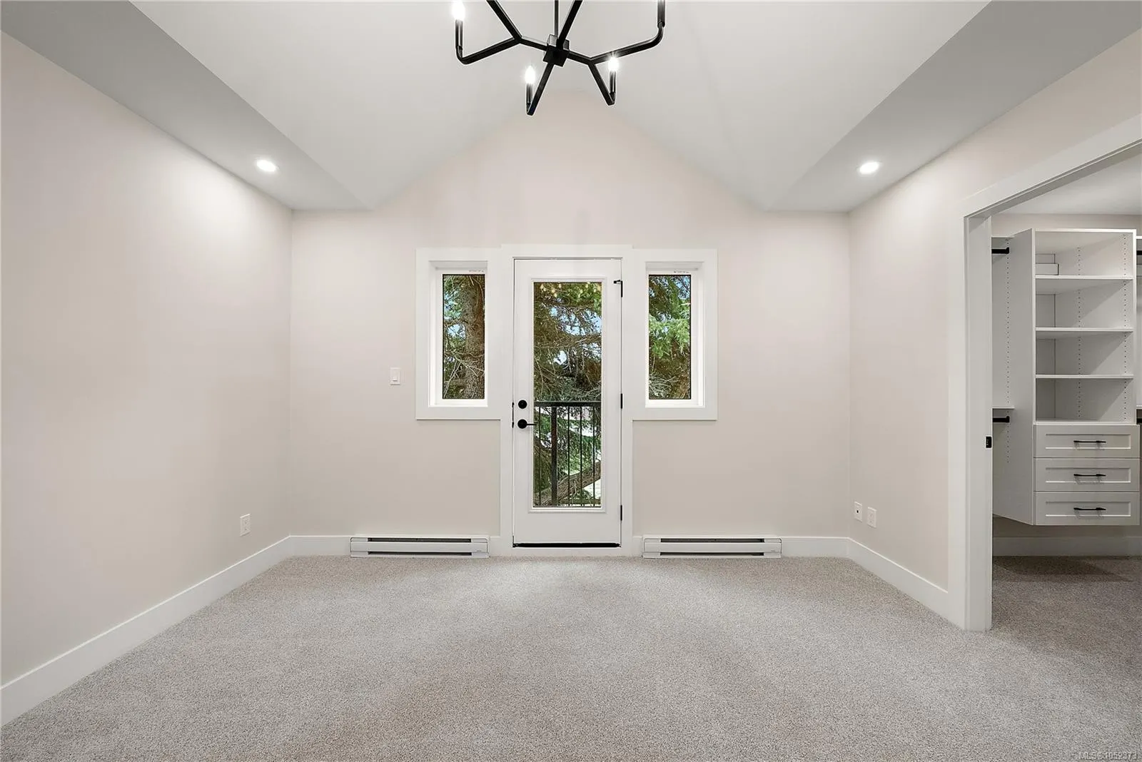 954 Preston Way