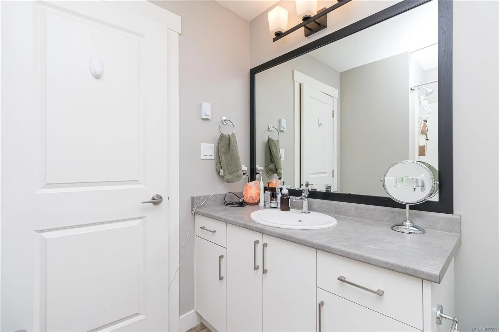 3528 Honeycrisp Ave
