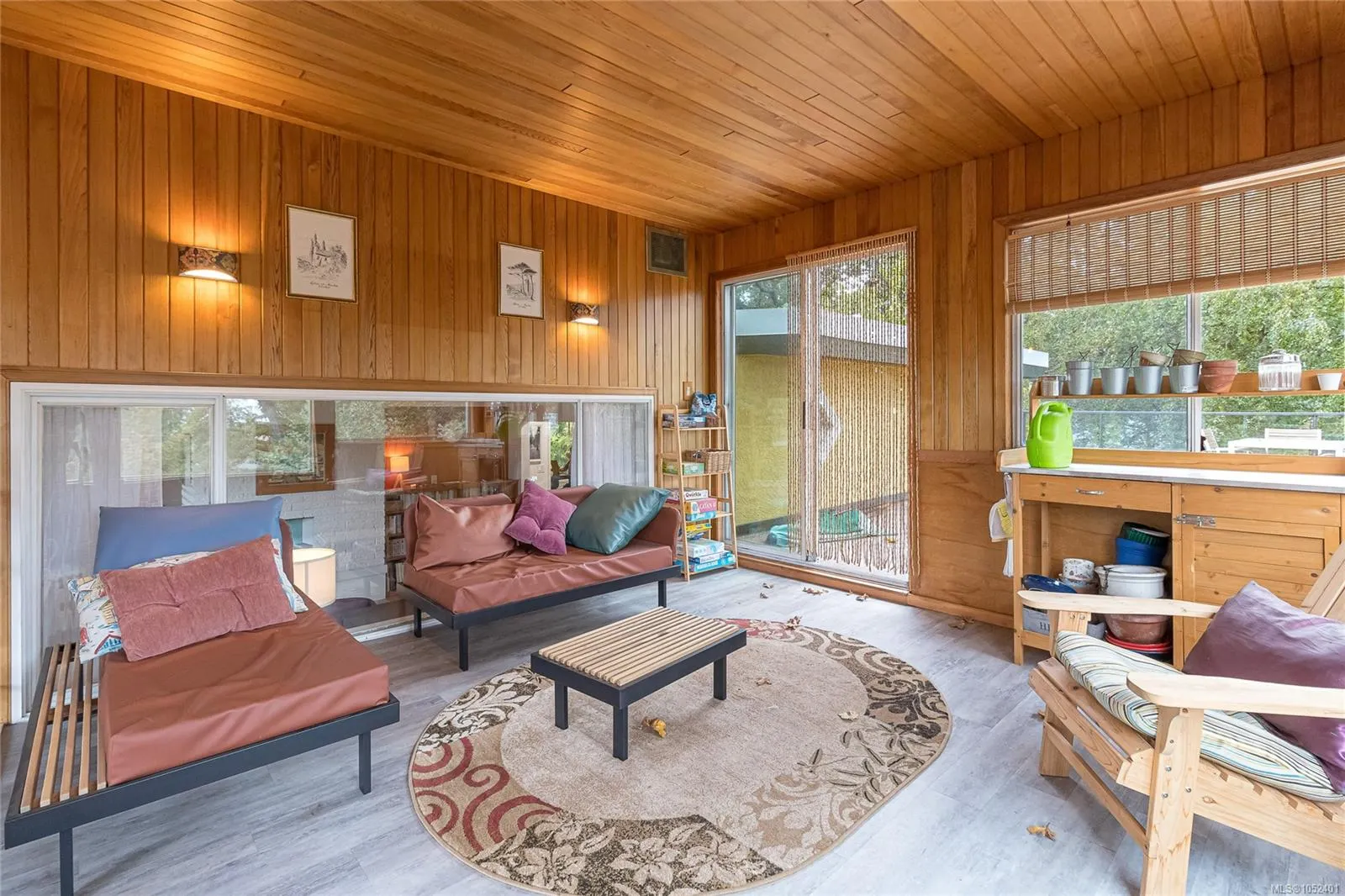 644 Fernhill Rd