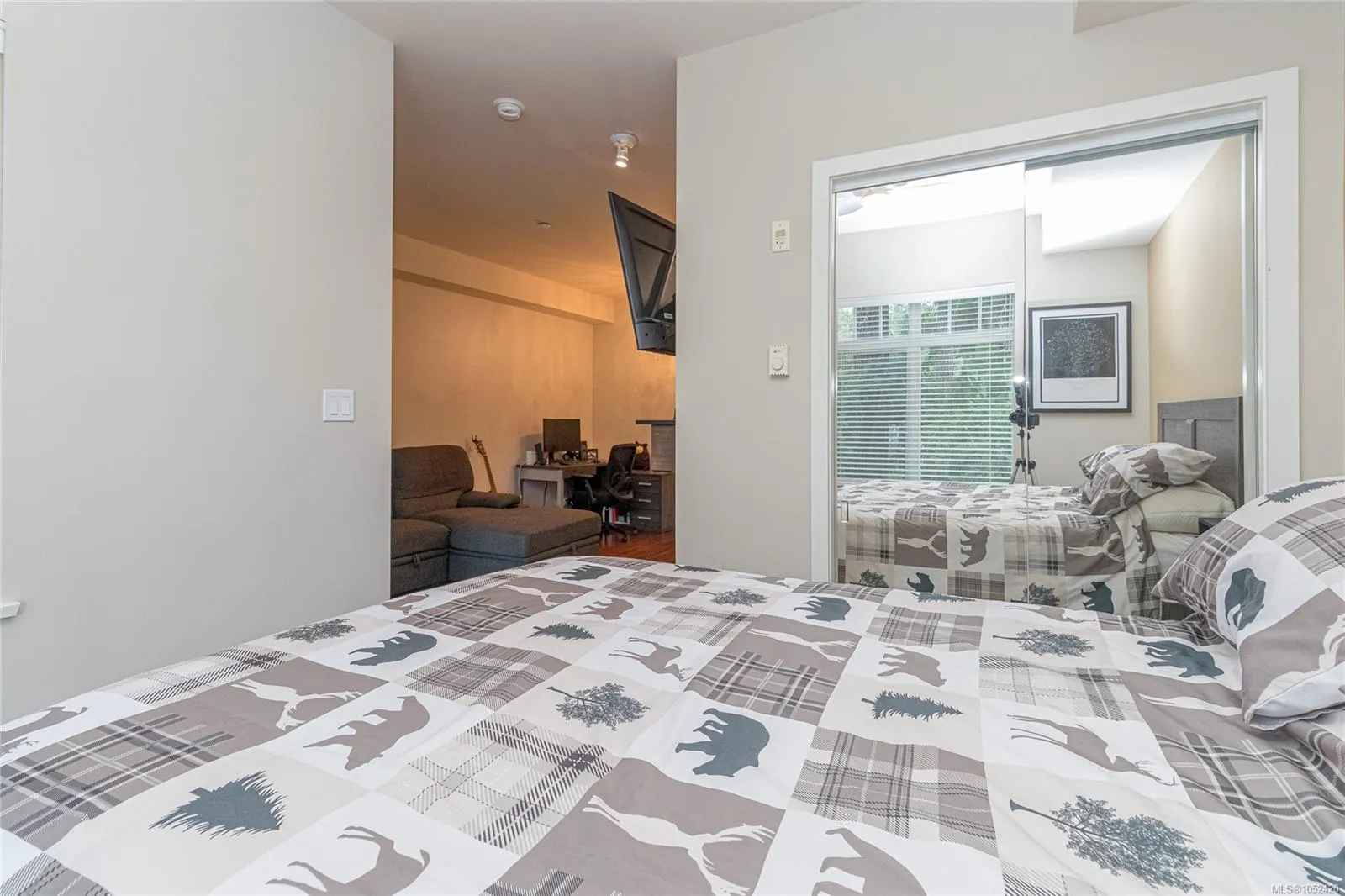 1375 Bear Mountain Pkwy