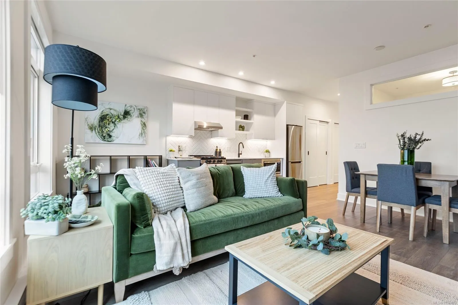 1114 Samar Cres