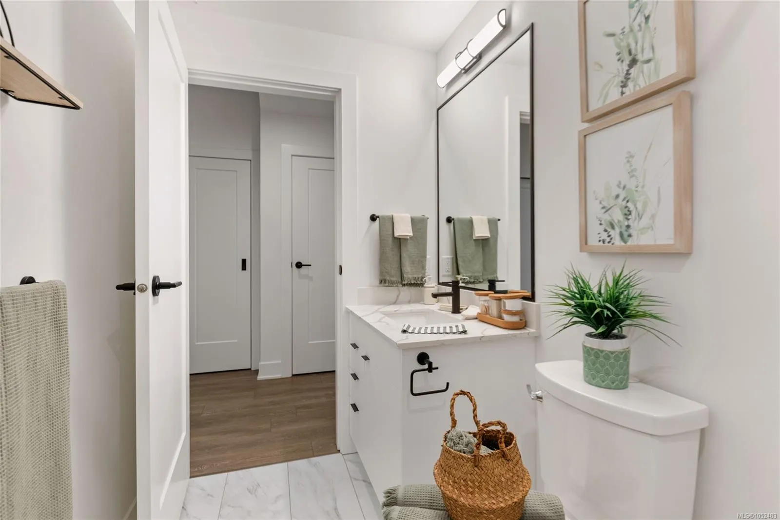 1114 Samar Cres