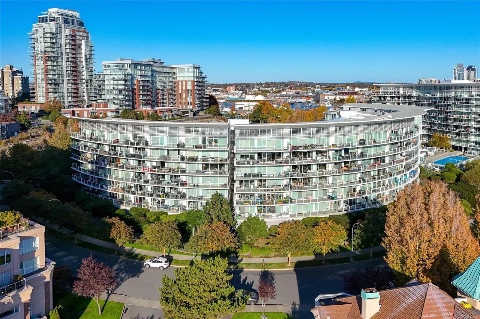68 Songhees Rd