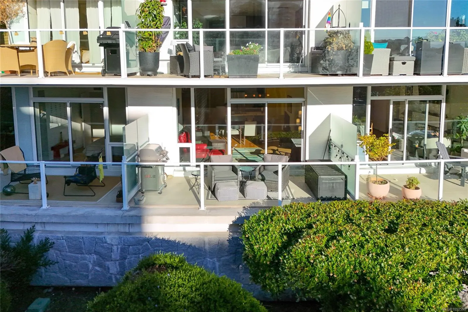 68 Songhees Rd