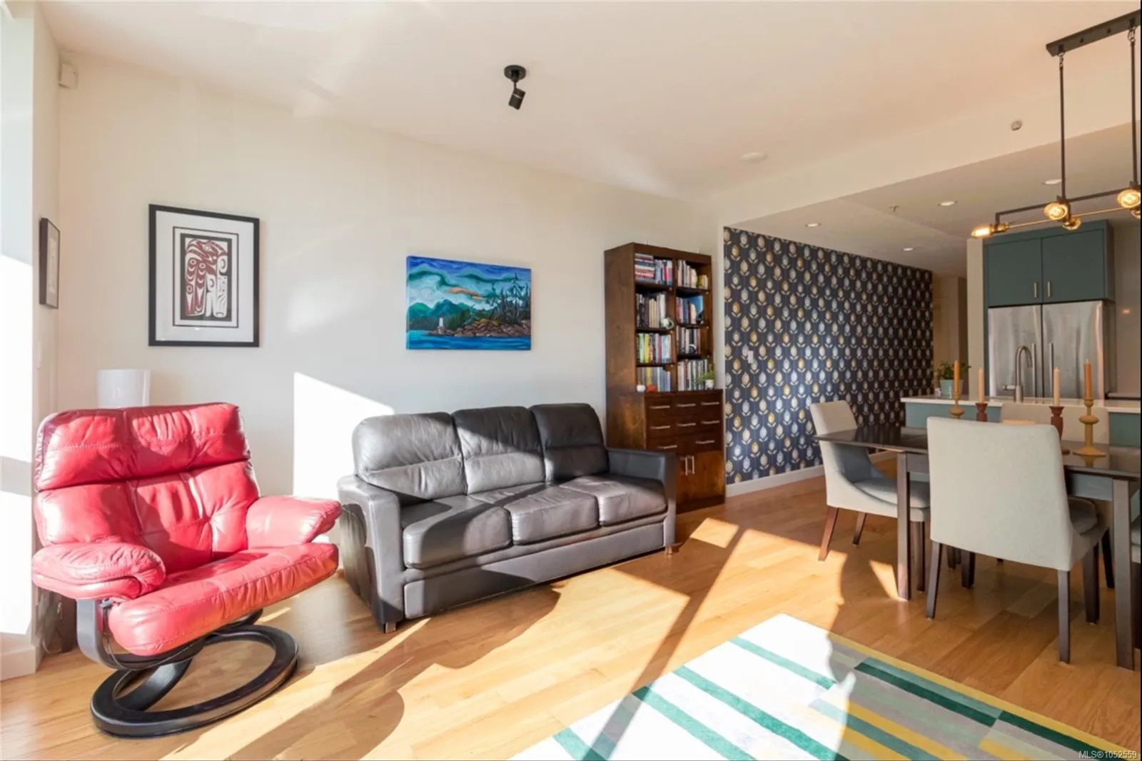 68 Songhees Rd