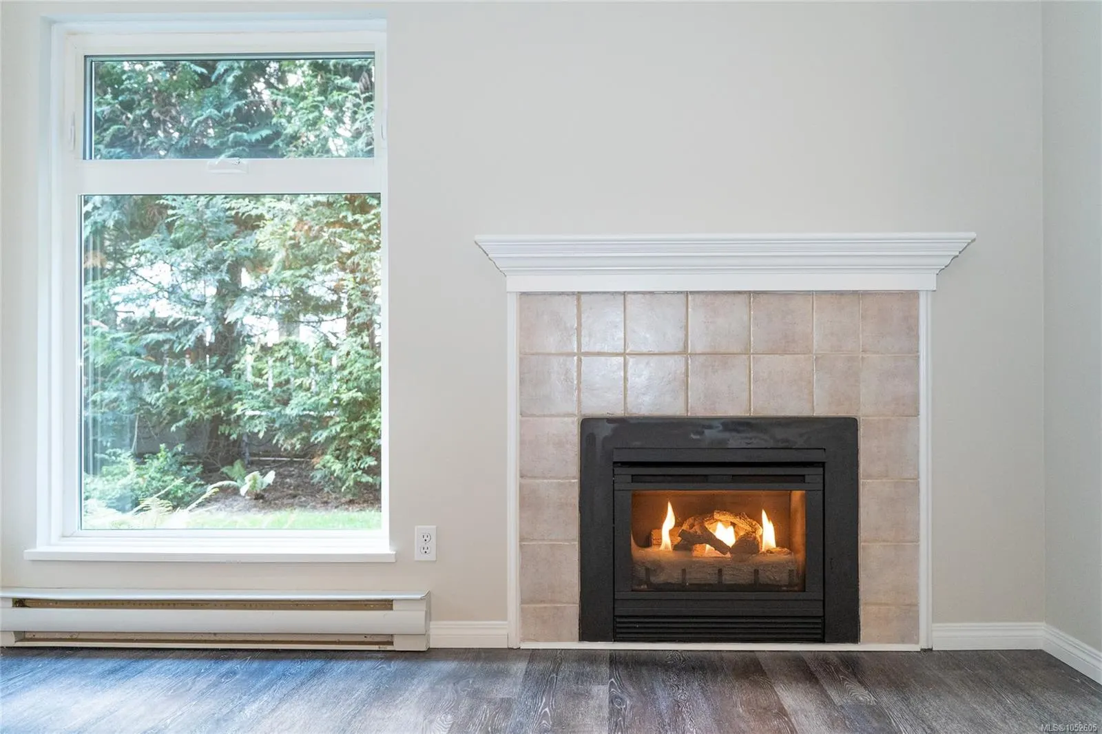 835 Selkirk Ave