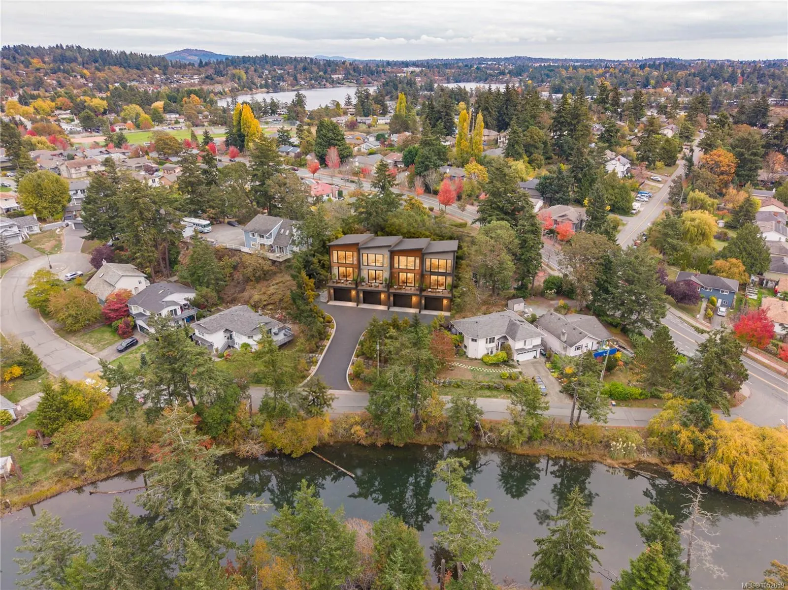 Lot 1 Helmcken Rd