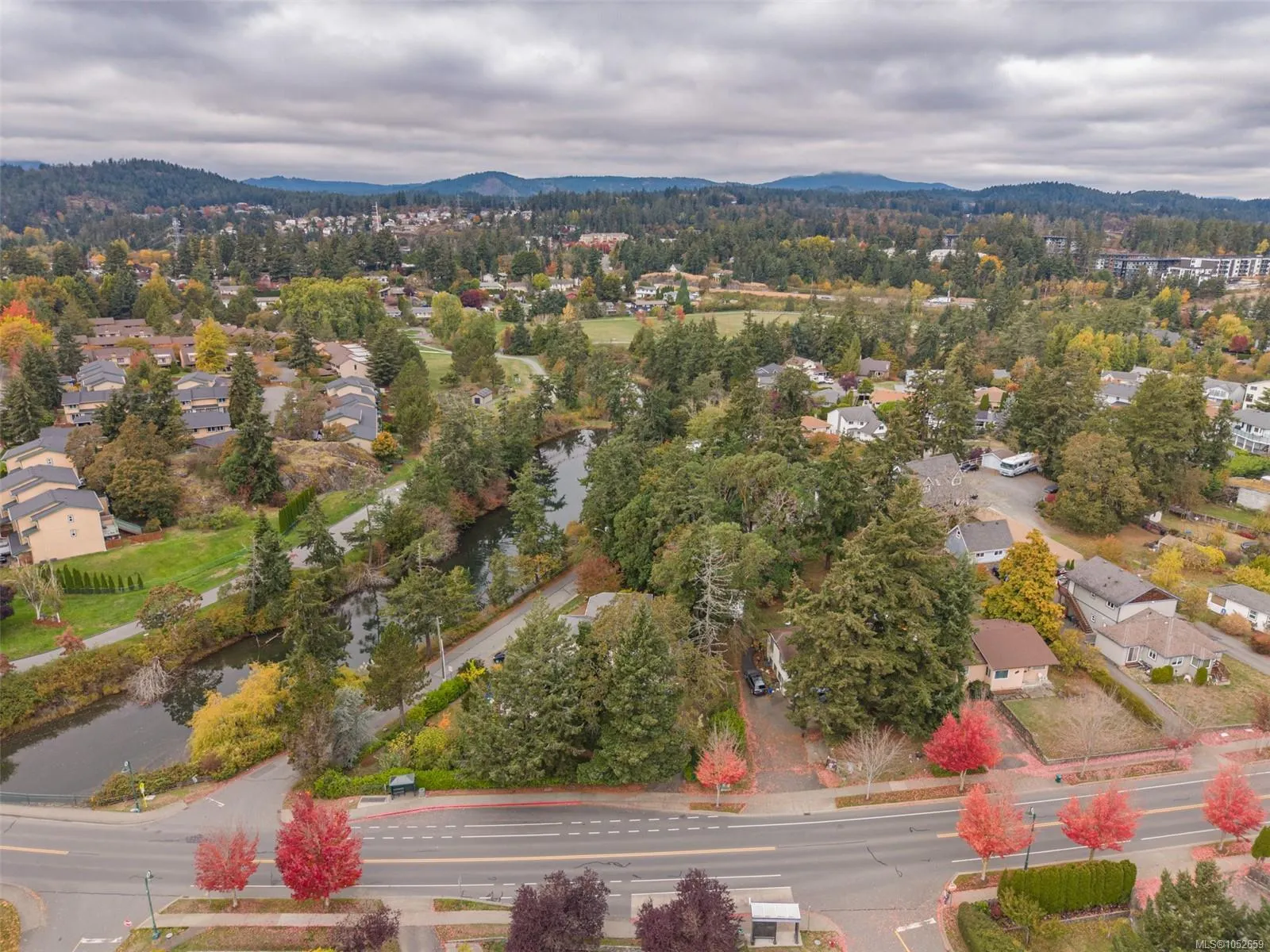Lot 1 Helmcken Rd