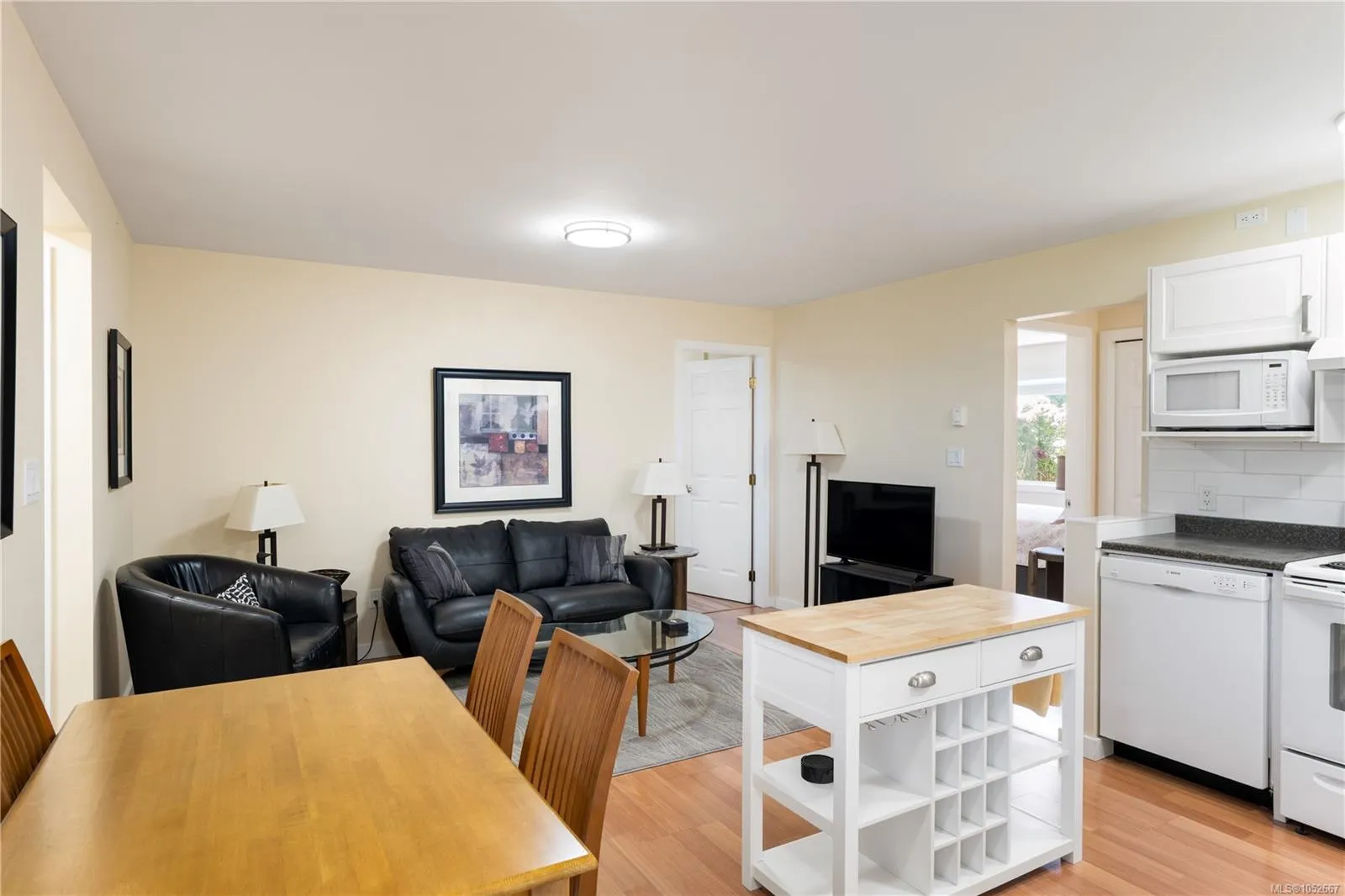 4596 Bonnieview Pl