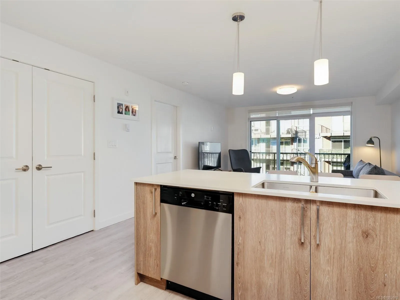 110 Presley Pl