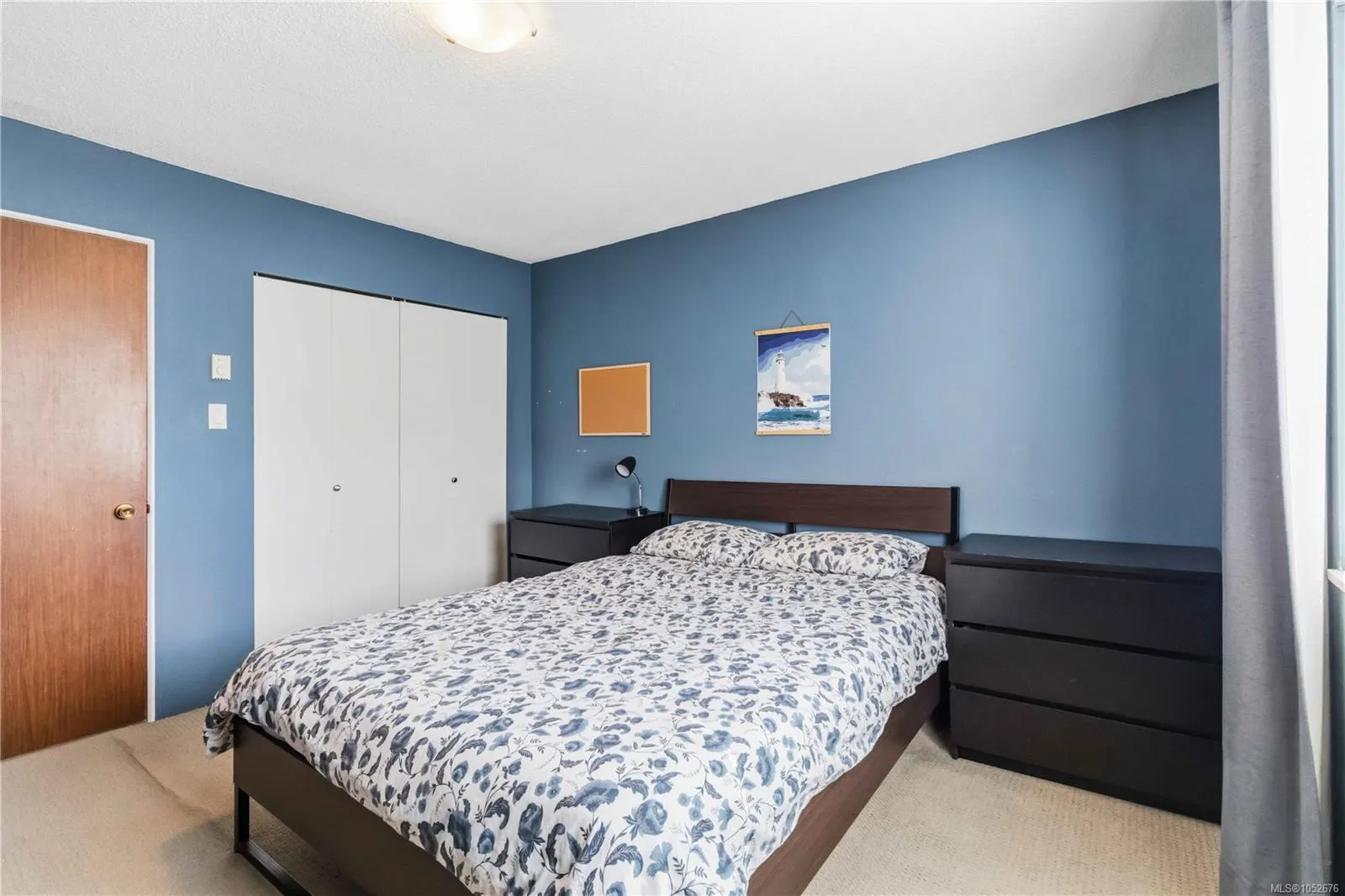 1571 Mortimer St