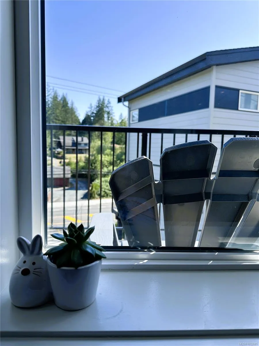 2120 Triangle Trail