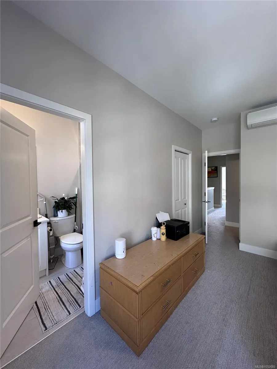 2120 Triangle Trail