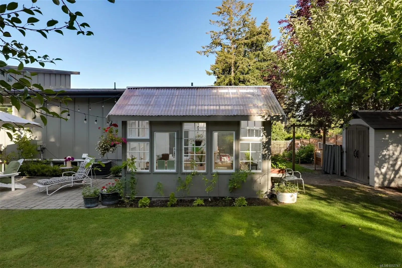 8566 Moxon Terr