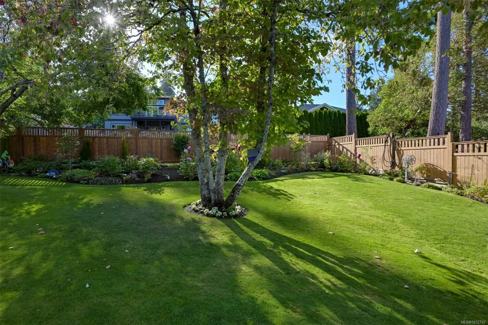 8566 Moxon Terr