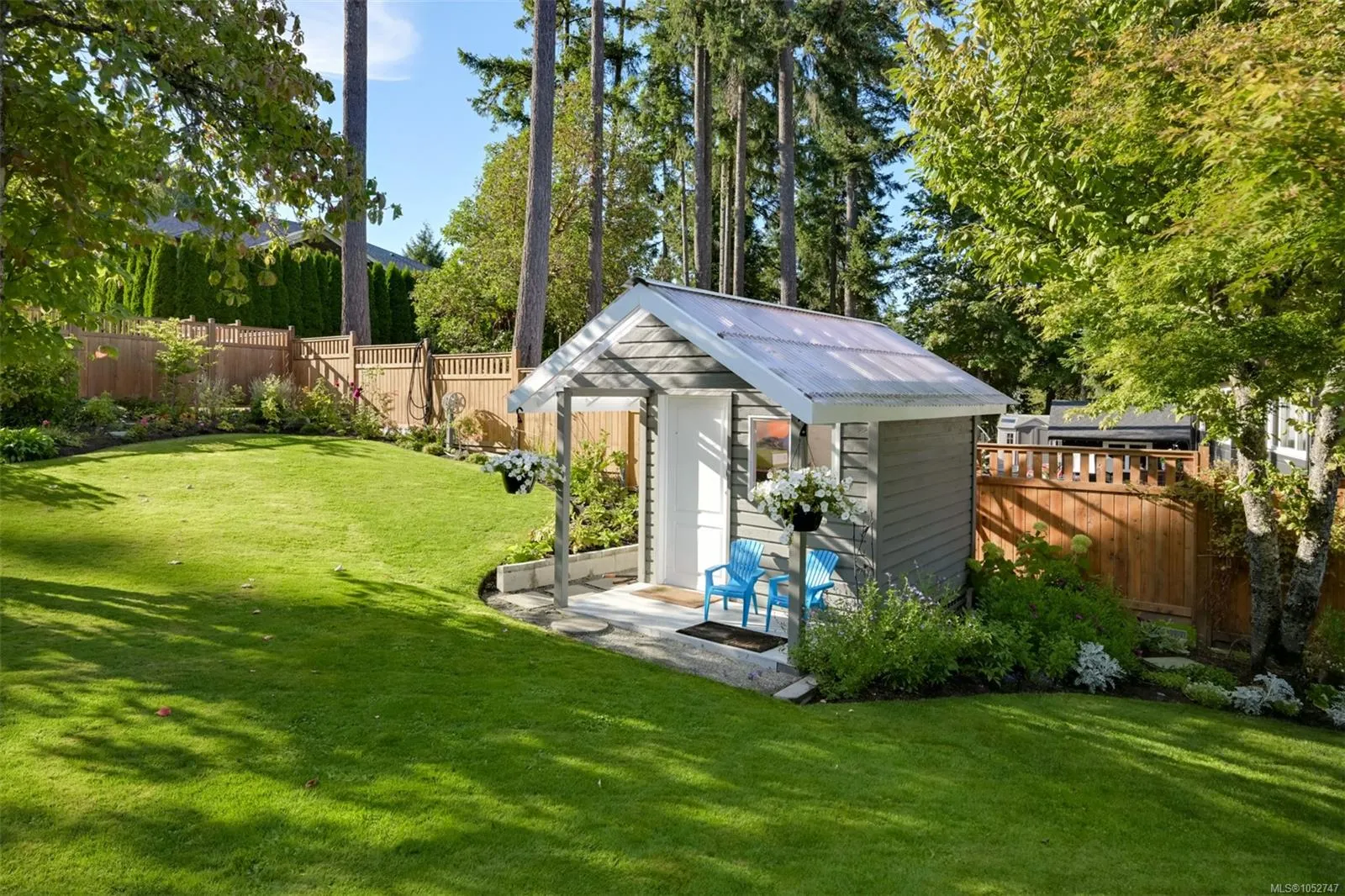 8566 Moxon Terr