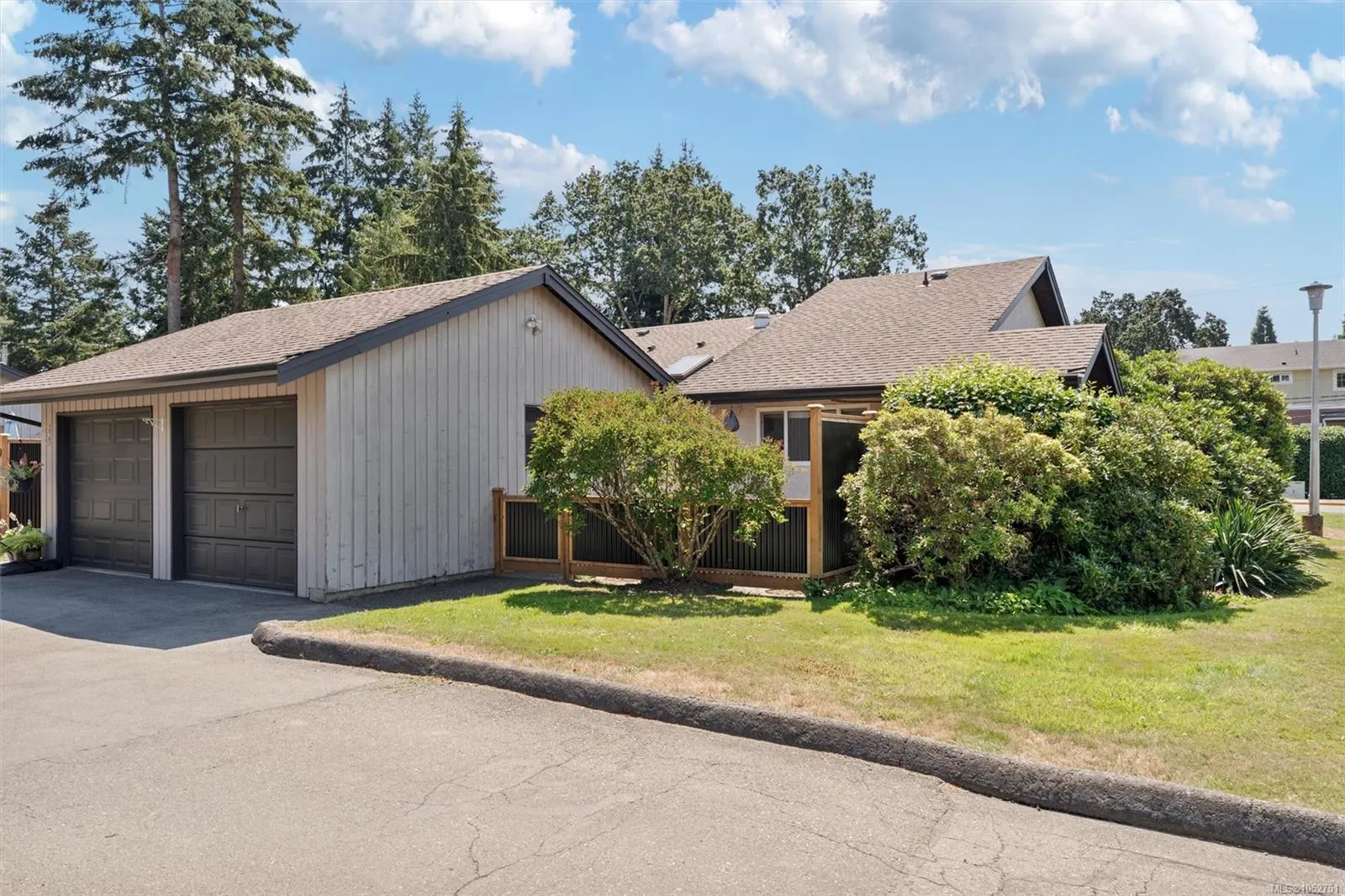 1184 Clarke Rd