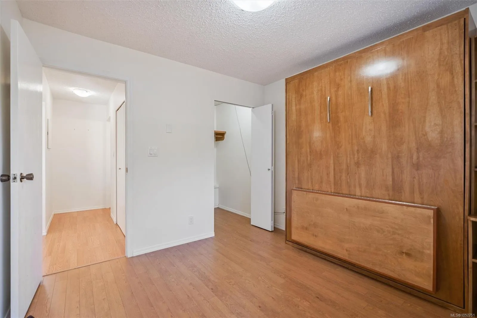 1184 Clarke Rd