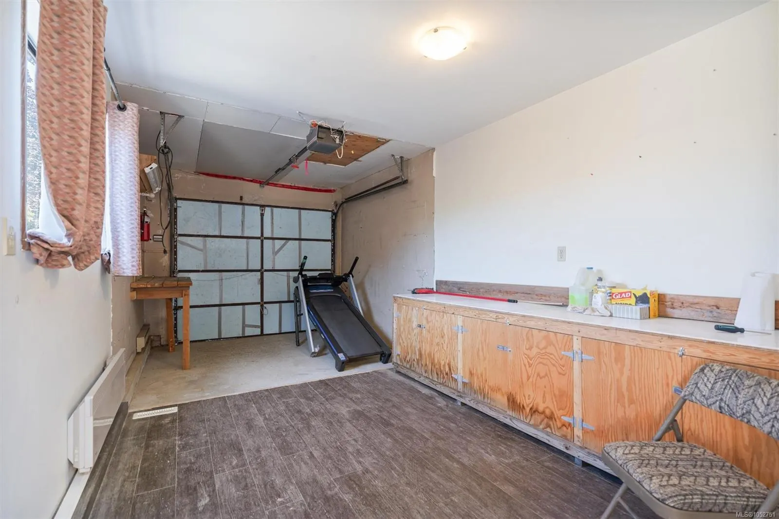 1184 Clarke Rd