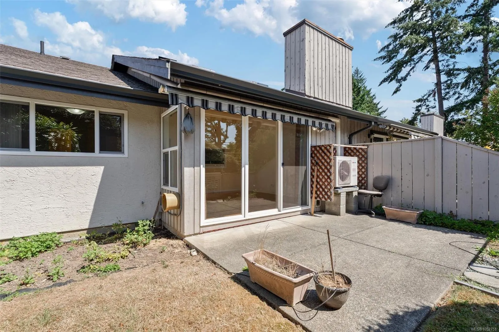 1184 Clarke Rd