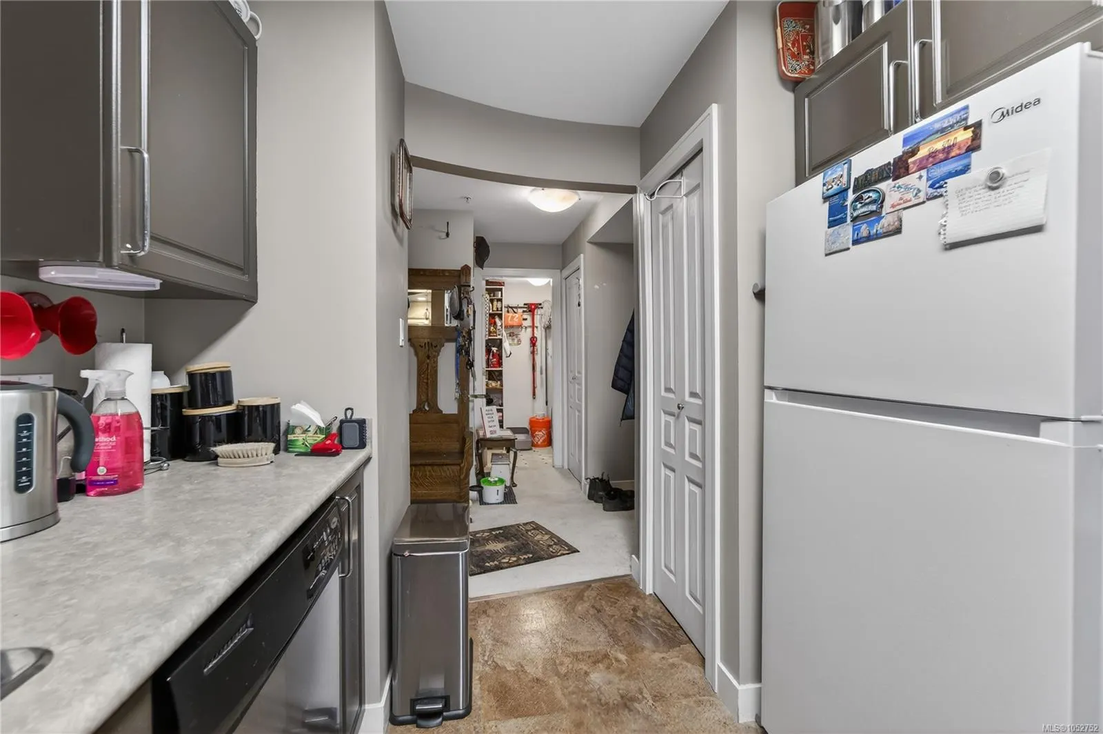 799 Blackberry Rd