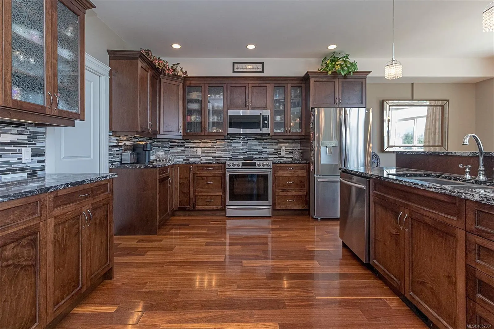614 Granrose Terr
