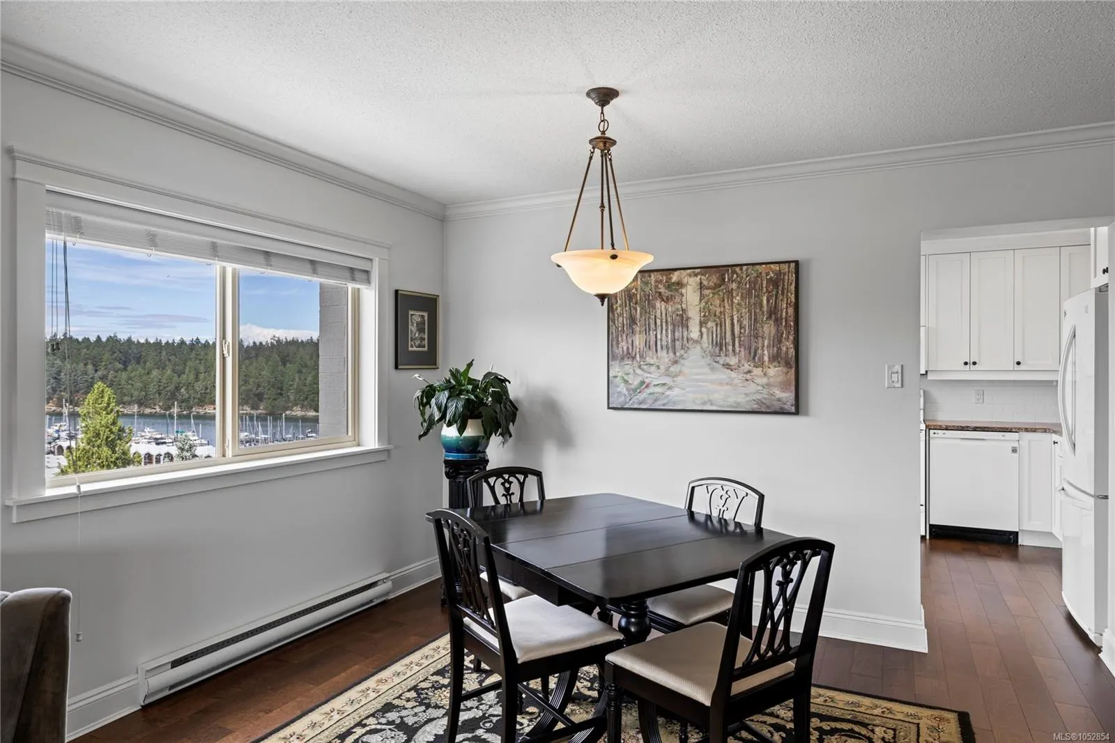 33 Mt. Benson St