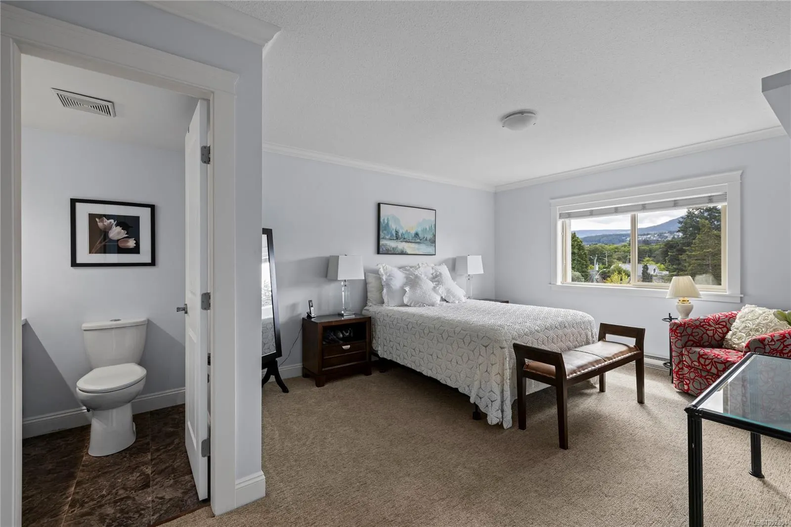 33 Mt. Benson St