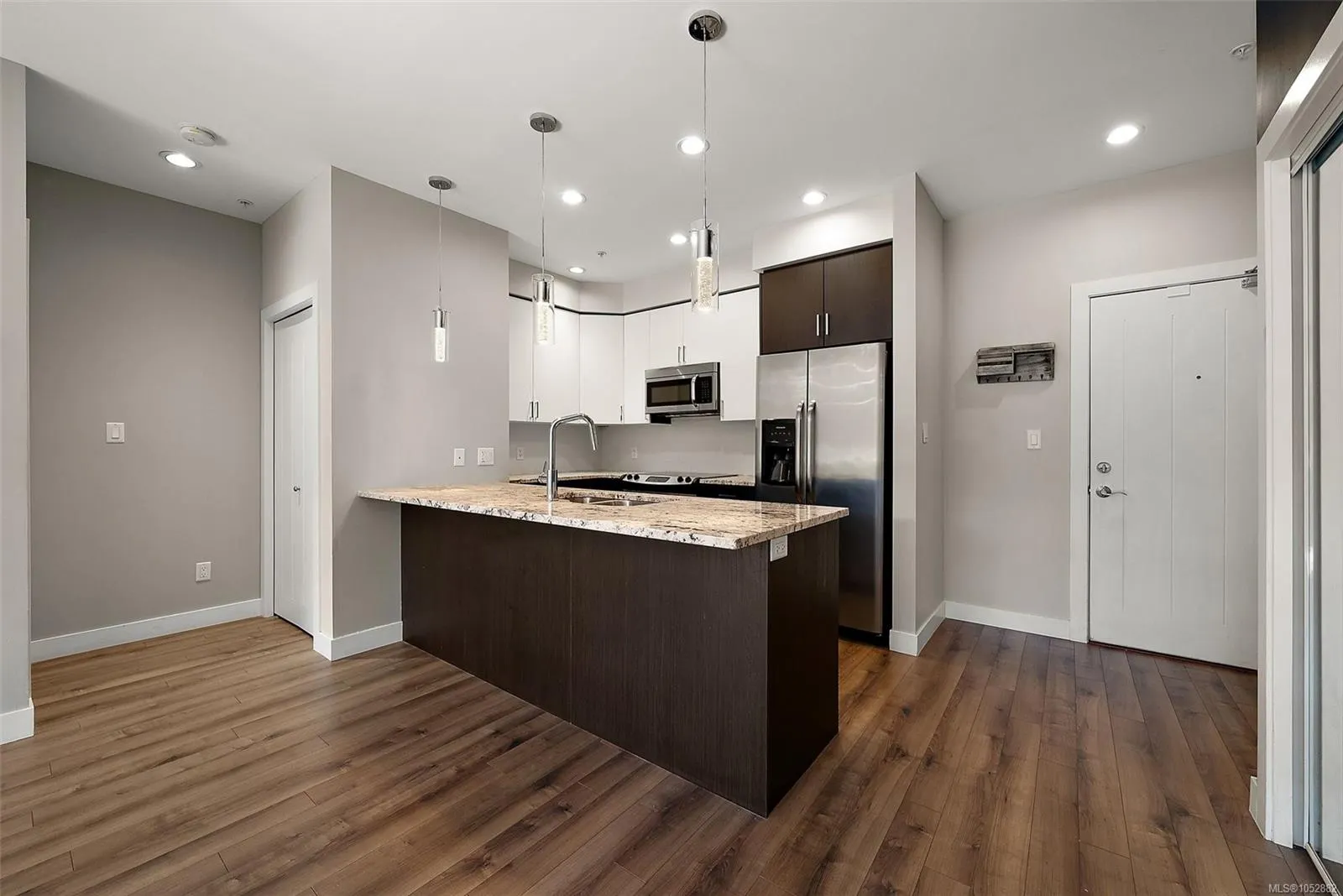 2655 Sooke Rd