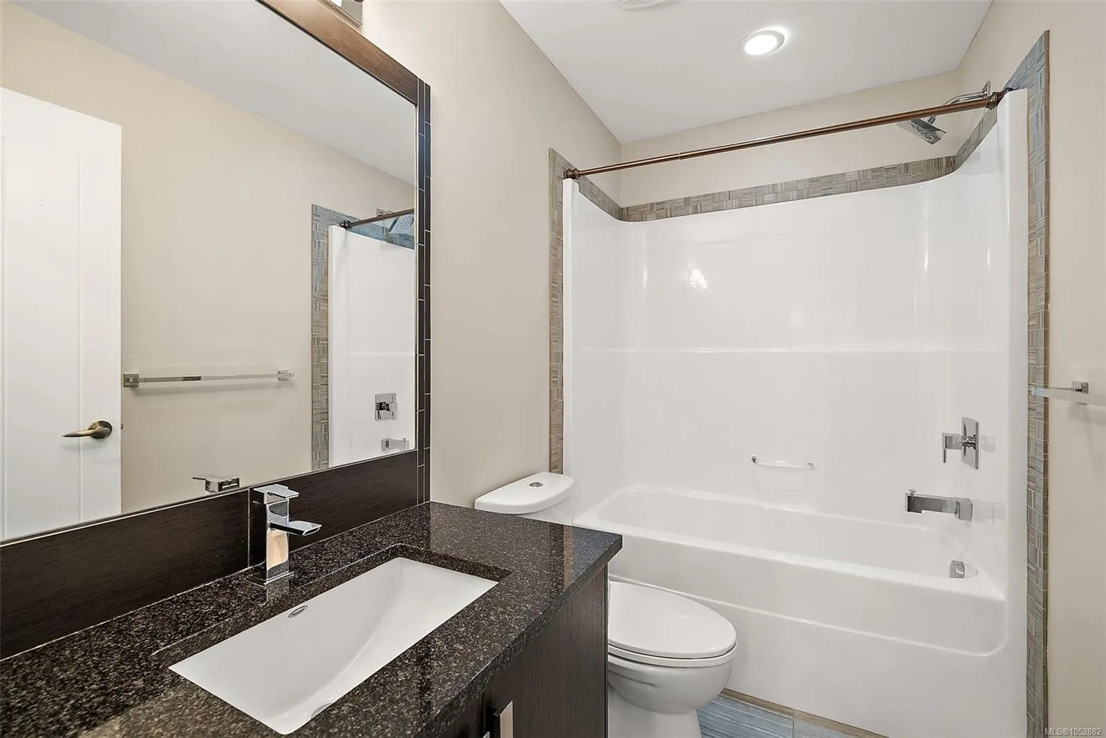 2655 Sooke Rd