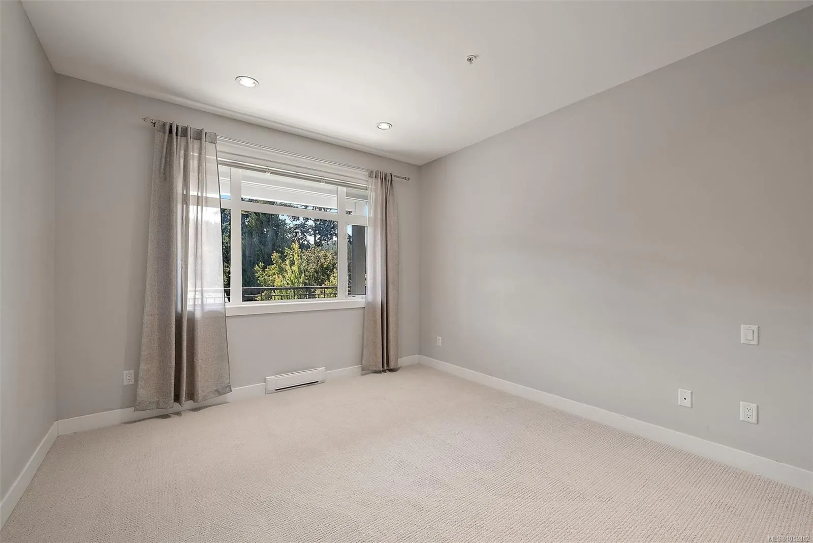 2655 Sooke Rd